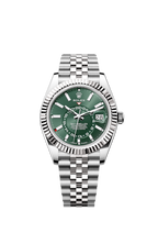 Rolex Sky-Dweller, 42mm, Oystersteel and 18k White Gold, Green, Jubilee