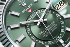 Rolex Sky-Dweller, 42mm, Oystersteel and 18k White Gold, Green, Jubilee